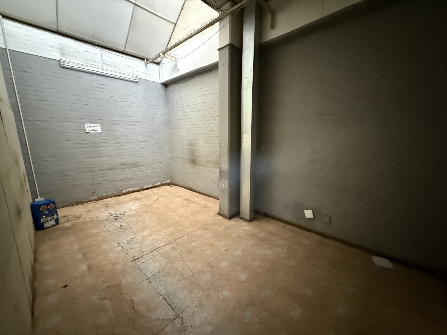 To Let Commercial Property for Rent in Malmesbury Industria Western Cape